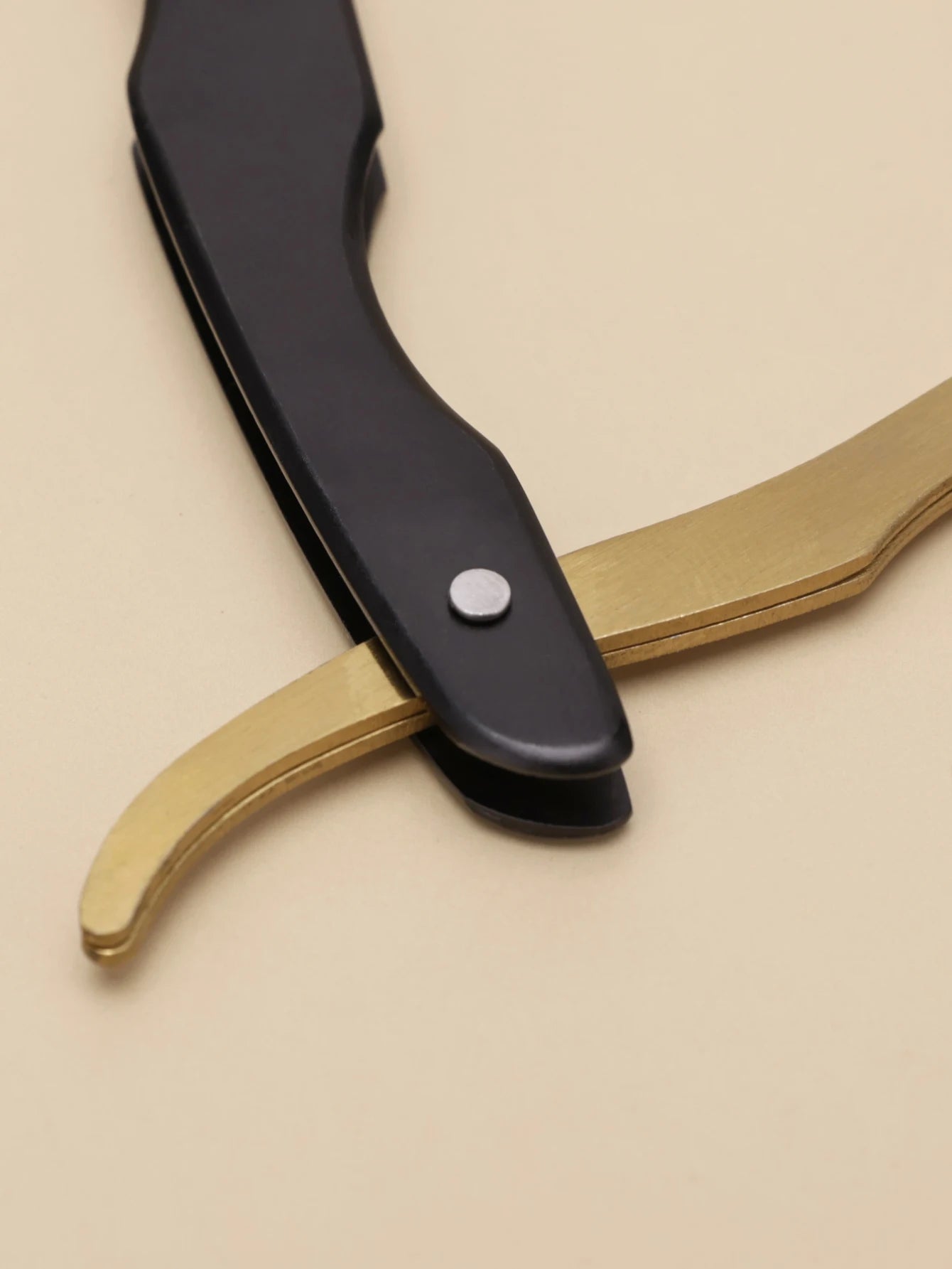 Men's Shaving Knife Manual Shaver Stainless Steel Shaver Rack Professional Straight Edge Razor Barber Beard Cutter