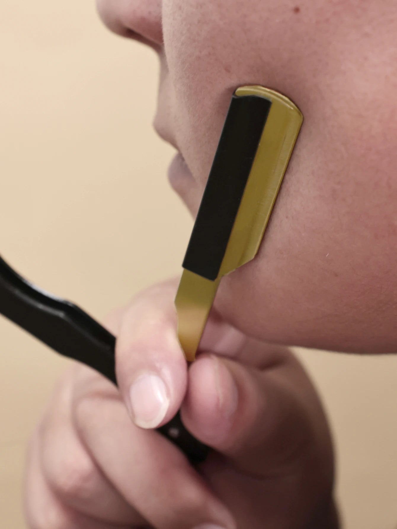 Men's Shaving Knife Manual Shaver Stainless Steel Shaver Rack Professional Straight Edge Razor Barber Beard Cutter